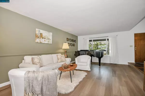 4485 Snowberry Ct, Concord, CA 94521