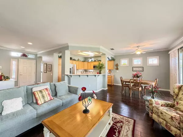 215 Wisteria CT, Lincoln, CA 95648