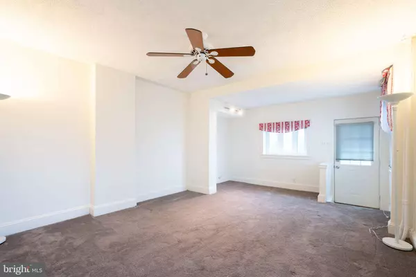 34 MAPLE TER, Clifton Heights, PA 19018