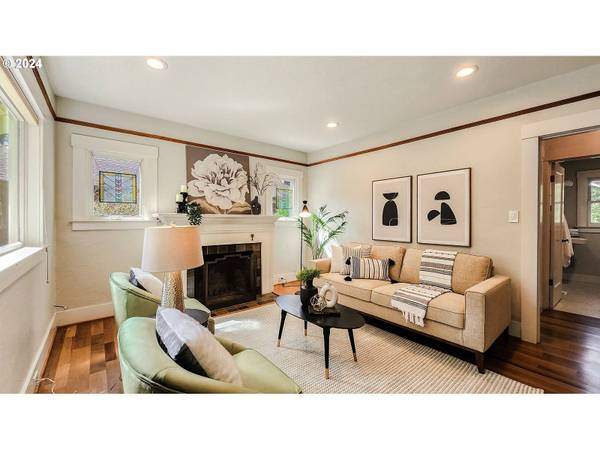 7561 N WOOLSEY AVE, Portland, OR 97203