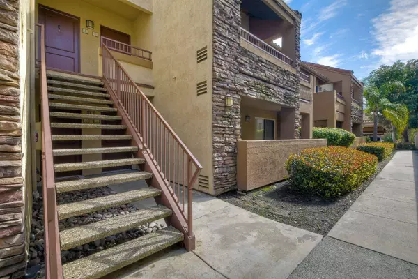 15263 Maturin Dr #9, San Diego, CA 92127