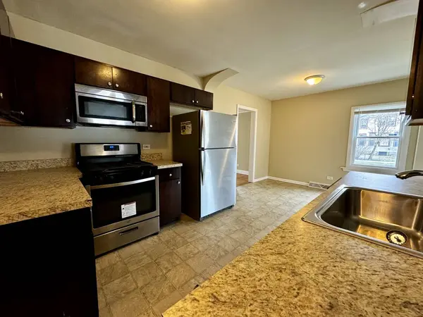 2344 S 17th Avenue, Broadview, IL 60155