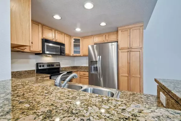 15263 Maturin Dr #9, San Diego, CA 92127