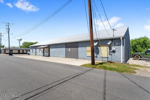 194 Commerce Street Street, Lucedale, MS 39452