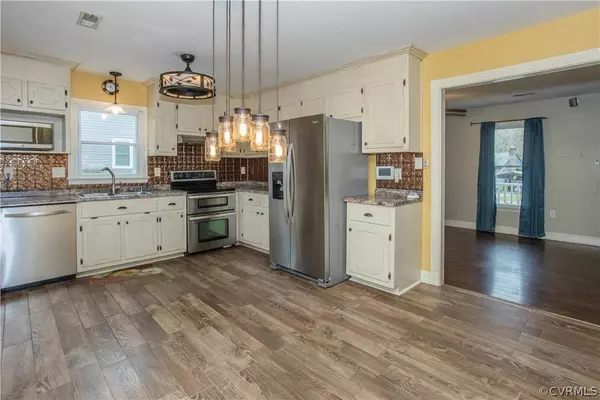 18806 Brevard DR, South Chesterfield, VA 23834