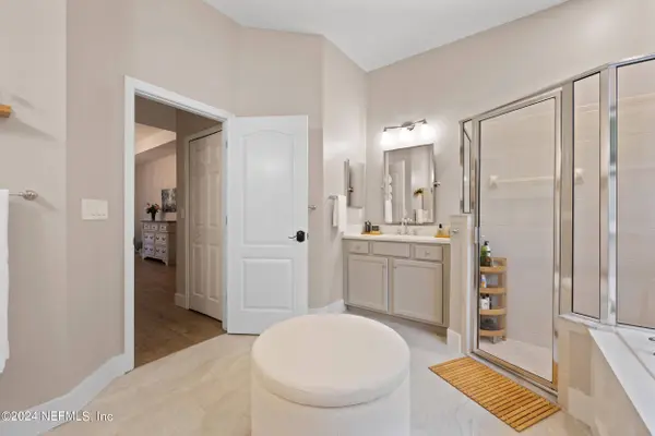 221 LIGE BRANCH LN, St Johns, FL 32259