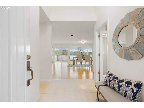 6545 FAILING ST, West Linn, OR 97068