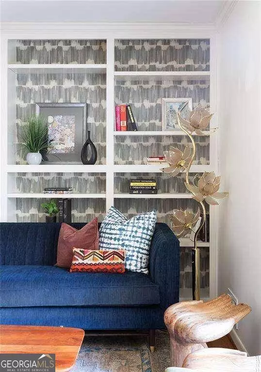 243 Woodview DR, Decatur, GA 30030