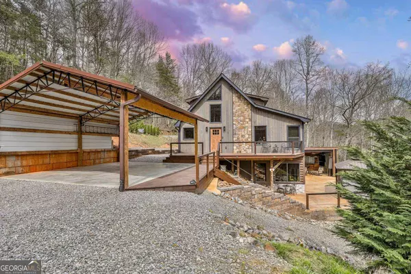 192 Nels Ridge RD, Mineral Bluff, GA 30559