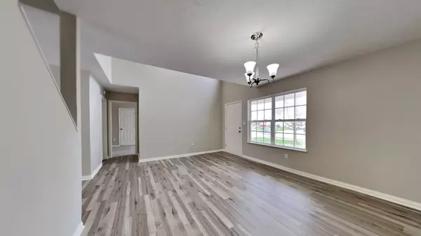 7997 Lawrence Woods BLVD, Indianapolis, IN 46236