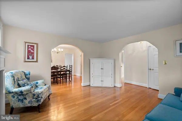 219 MOUNT DE SALES RD, Baltimore, MD 21229