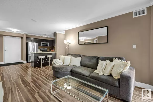 #310 14604 125 ST NW, Edmonton, AB T5X 0B4