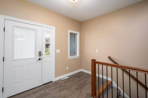 484 22nd AVE SW, Rochester, MN 55902