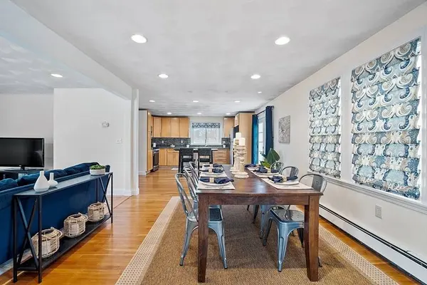 17 Juliette St, Andover, MA 01810