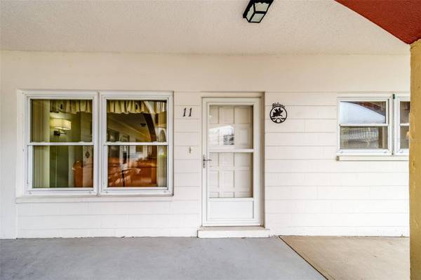 2431 FRANCISCAN DR #11, Clearwater, FL 33763