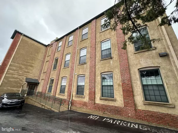 541 WASHINGTON AVE #402, Phoenixville, PA 19460