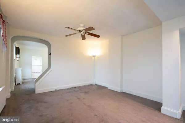 34 MAPLE TER, Clifton Heights, PA 19018