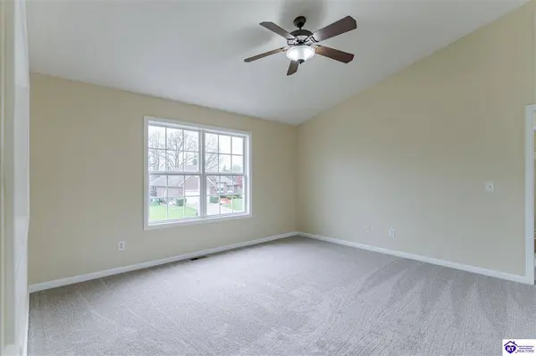 2502 Shadow Creek Lane, Elizabethtown, KY 42701