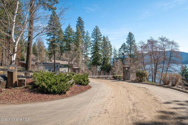 L401 W Mylonite Dr, Coeur d'Alene, ID 83814