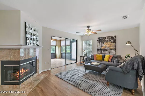 10150 BELLE RIVE BLVD #1605, Jacksonville, FL 32256