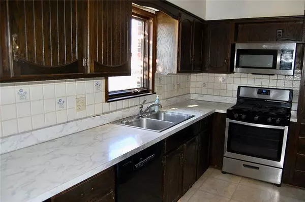 1315 Independence CT, Leavenworth, KS 66048