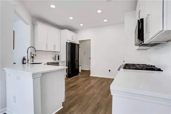 3985 Madison Bridge DR, Suwanee, GA 30024