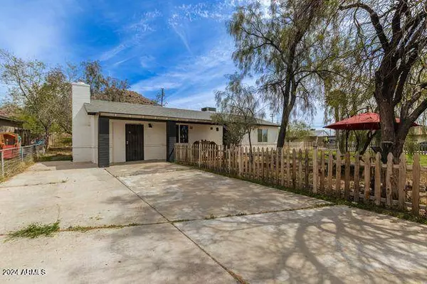 10207 N 16TH Avenue, Phoenix, AZ 85021