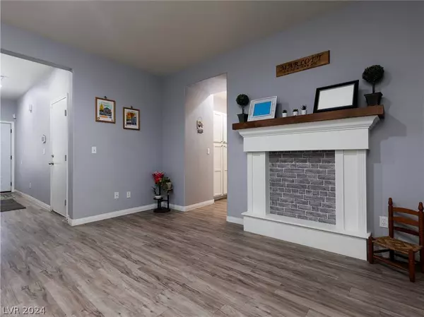 8012 Carr Valley Street, Las Vegas, NV 89131