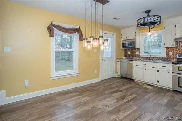 18806 Brevard DR, South Chesterfield, VA 23834