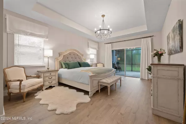 221 LIGE BRANCH LN, St Johns, FL 32259