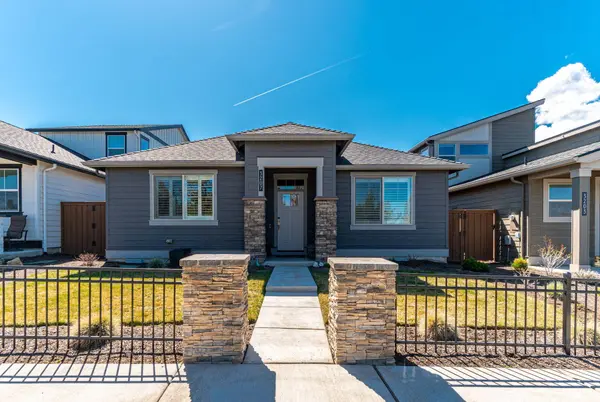 3207 NE Boulder Creek Dr #128, Bend, OR 97701