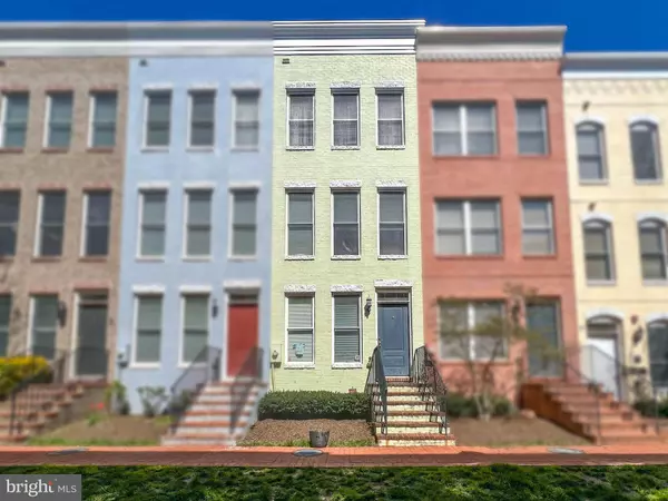 1017 5TH ST SE, Washington, DC 20003