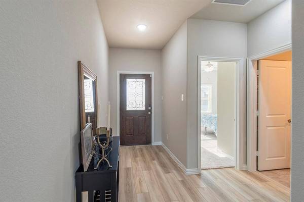 4904 Pebblewood Drive, Mckinney, TX 75071