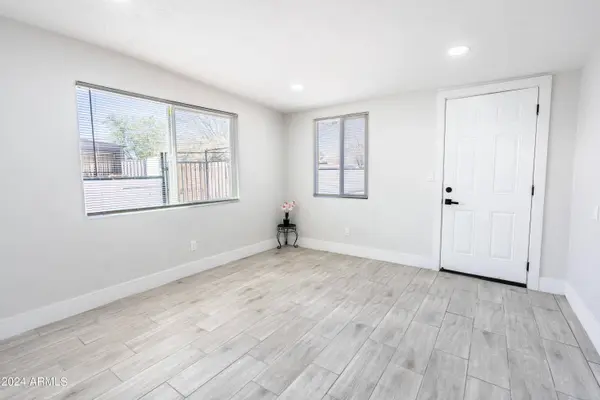 3210 W GARFIELD Street, Phoenix, AZ 85009