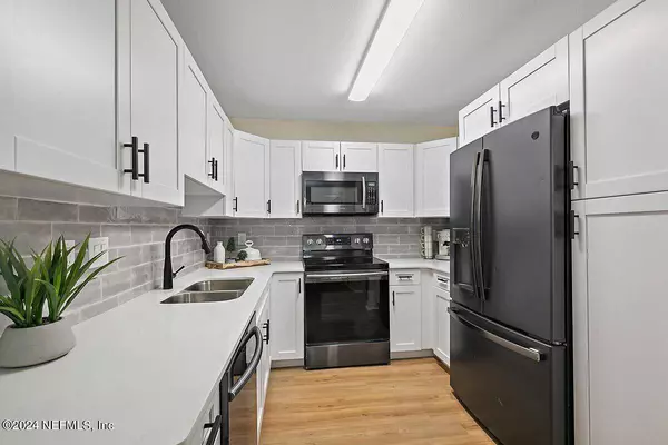 10150 BELLE RIVE BLVD #1605, Jacksonville, FL 32256