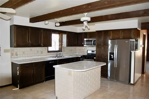 1315 Independence CT, Leavenworth, KS 66048