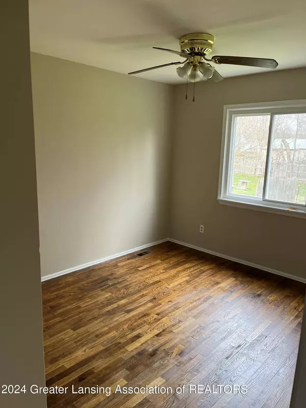 326 W Frederick Avenue, Lansing, MI 48906, Lansing, MI 48906