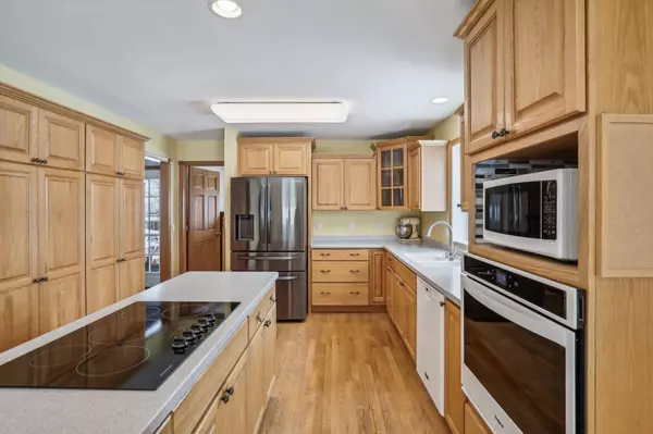 215 Statz Lane, Dane, WI 53529