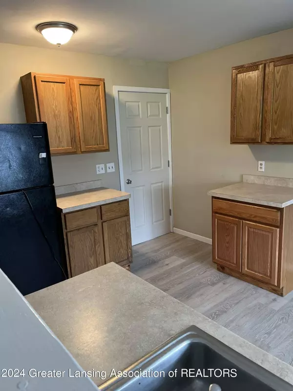 326 W Frederick Avenue, Lansing, MI 48906, Lansing, MI 48906