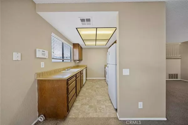 1380 W 48th ST #11, San Bernardino, CA 92407