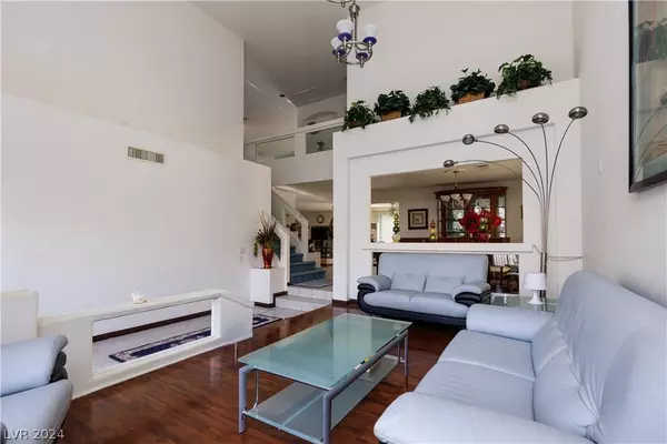 7887 Abalone Bay Street, Las Vegas, NV 89139