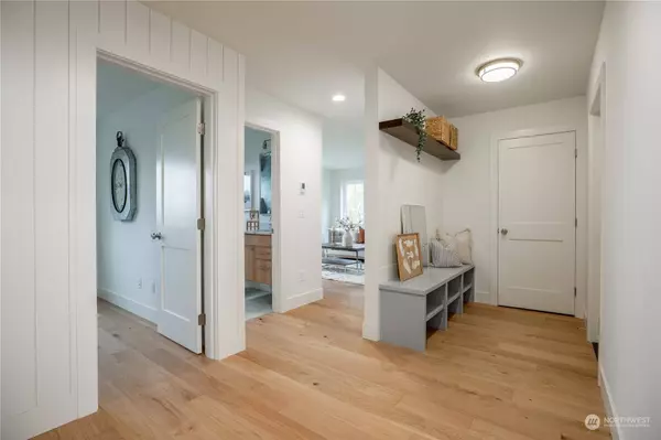 418 24th AVE E, Seattle, WA 98112