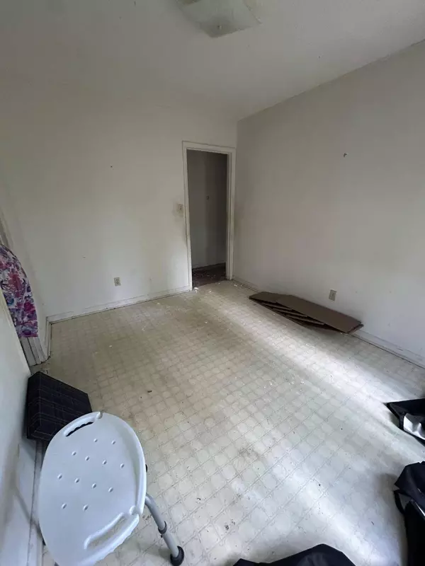 2402 SOUTHDALE DRIVE DR, Hephzibah, GA 30815