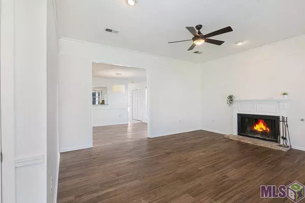 1934 BARKWOOD AVE, Baton Rouge, LA 70816