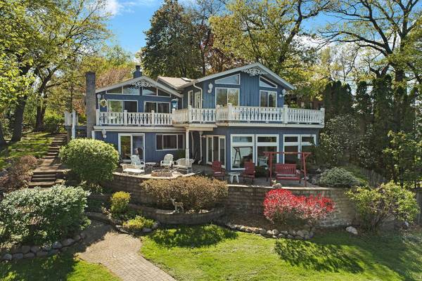 40503 N Fairview ST, Antioch, IL 60002