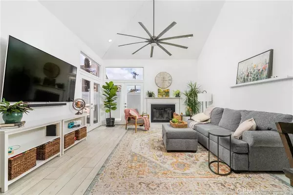 3231 Clay ST, Newport Beach, CA 92663