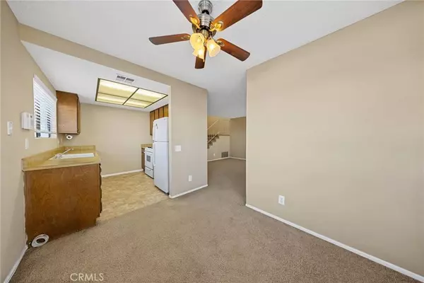 1380 W 48th ST #11, San Bernardino, CA 92407