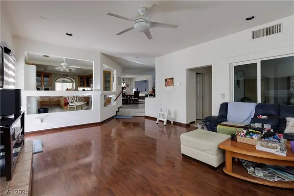 7887 Abalone Bay Street, Las Vegas, NV 89139