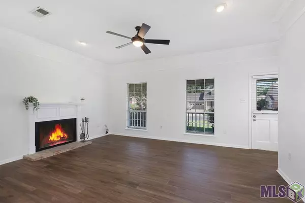 1934 BARKWOOD AVE, Baton Rouge, LA 70816