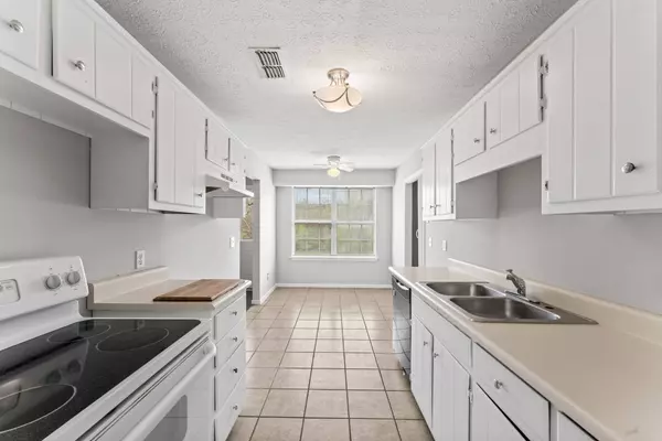 7548 Chadwick Dr, Murfreesboro, TN 37129